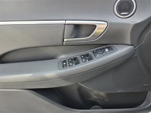 Used 2023 Hyundai Sonata SEL Plus image 31