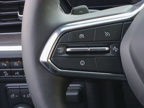 New 2026 Chevrolet Suburban Z71 AWD/4WD image 9