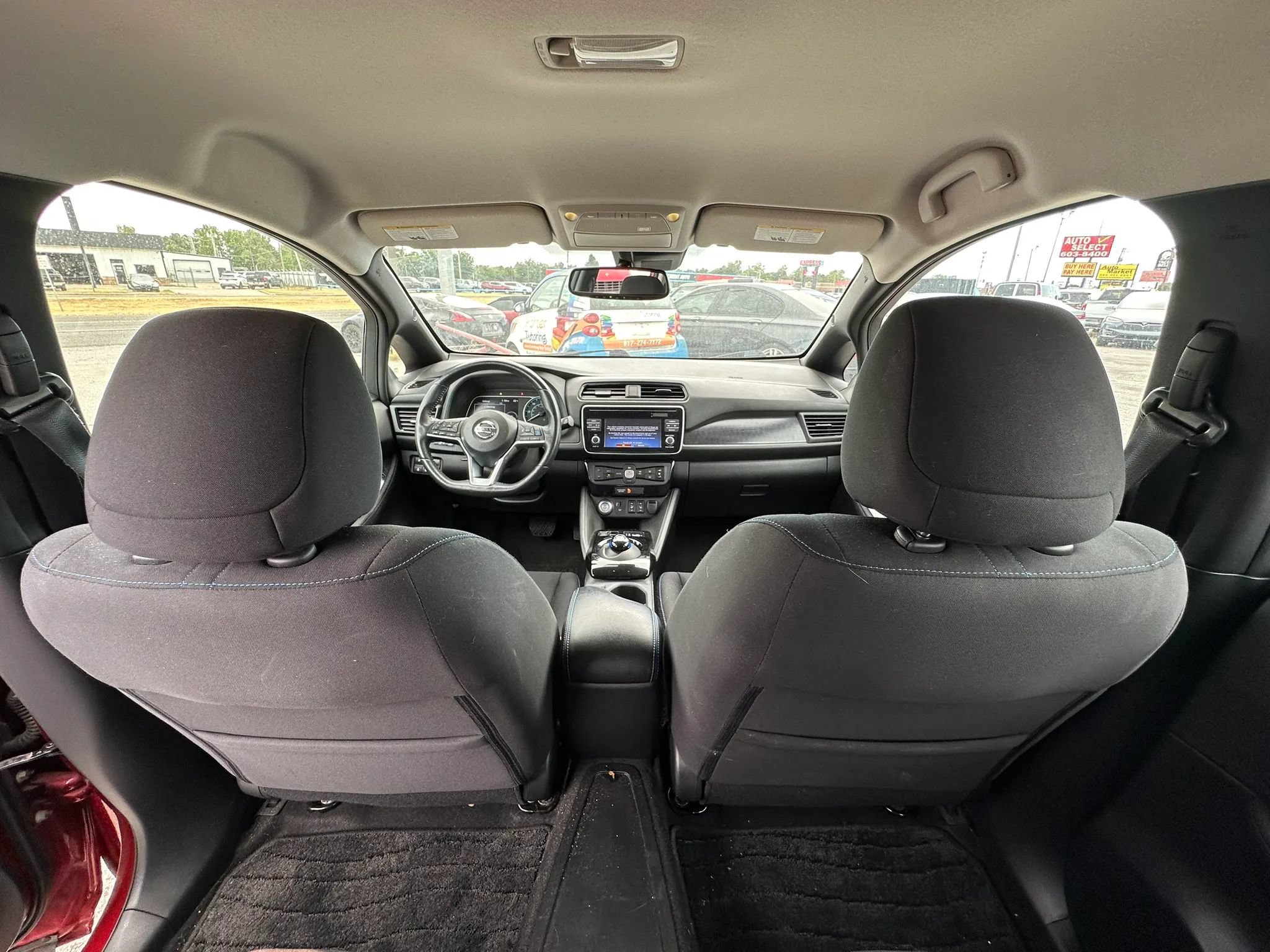 Used 2018 Nissan Leaf SV w/ SV Technology Package FWD image 15