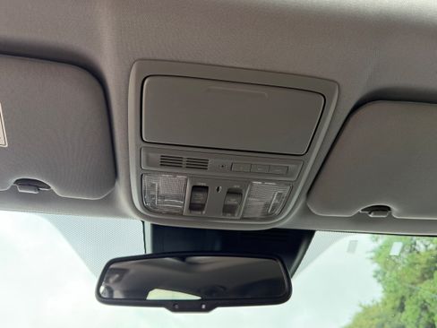 Used 2021 Honda CR-V Touring image 21