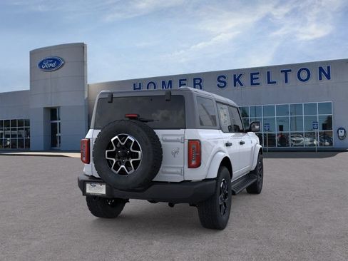 New 2026 Ford Bronco Outer Banks AWD/4WD image 8