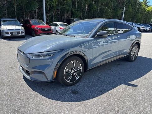 Used 2023 Ford Mustang Mach-E Premium image 5