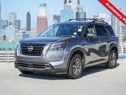 Used 2025 Nissan Pathfinder SV w/ Cargo Package