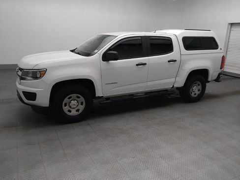 Used 2020 Chevrolet Colorado W/T w/ WT Convenience Package RWD image 2