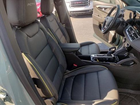 Used 2025 Chevrolet TrailBlazer ACTIV image 16