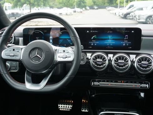 Certified 2023 Mercedes-Benz CLA 250 image 28