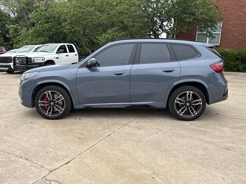 Used 2025 BMW X1 xDrive28i AWD/4WD image 3