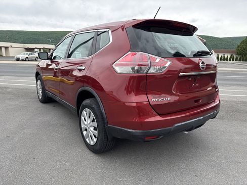 Used 2015 Nissan Rogue S AWD/4WD image 5