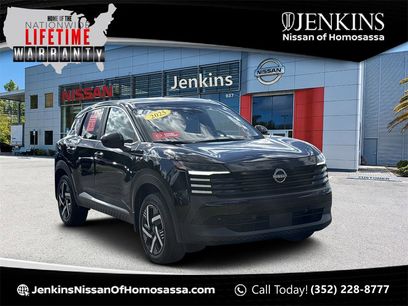 Certified 2025 Nissan Kicks SV