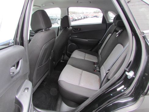 Used 2018 Hyundai Kona SEL image 5