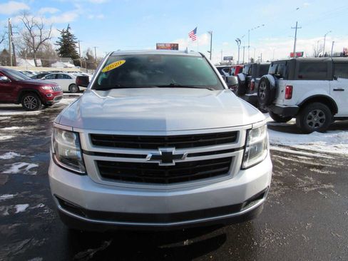 Used 2020 Chevrolet Tahoe Premier image 2
