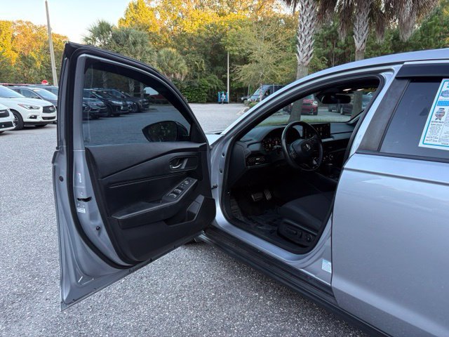 Used 2023 Honda Accord Sport image 10