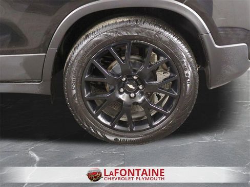 Certified 2022 Chevrolet Trax LT w/ Midnight Edition image 31