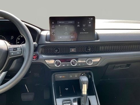 Used 2026 Honda CR-V LX image 9