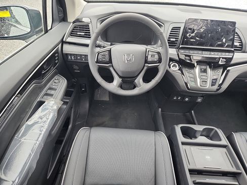 New 2026 Honda Odyssey Elite image 7