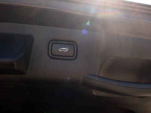 Used 2025 Kia Seltos SX w/ SX Sunroof Package AWD/4WD image 9