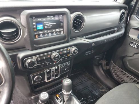 Used 2021 Jeep Wrangler Unlimited Sport AWD/4WD image 18