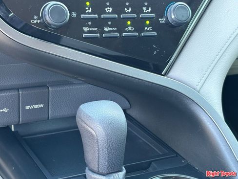 Certified 2020 Toyota Camry LE w/ Carpet Mat Package FWD image 29