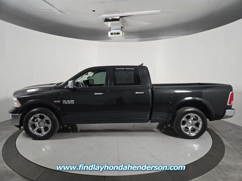 Used 2017 RAM 1500 Laramie image 3