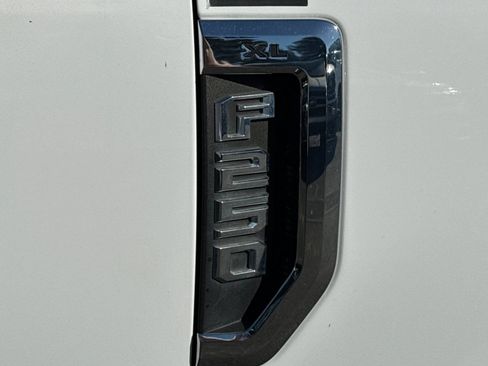 Certified 2017 Ford F250 XL w/ Power Equipment Group RWD image 24
