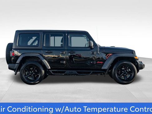 Used 2022 Jeep Wrangler Unlimited Sport image 8