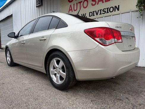 Used 2013 Chevrolet Cruze LT FWD image 4