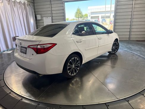 Used 2015 Toyota Corolla S FWD image 4