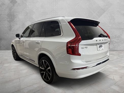 Used 2023 Volvo XC90 B5 Plus w/ Protection Package Premier image 6