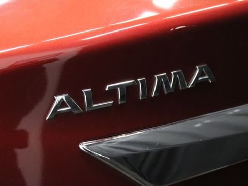 Used 2014 Nissan Altima 2.5 S image 6