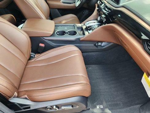 Certified 2026 Acura MDX FWD w/ Technology Package image 14