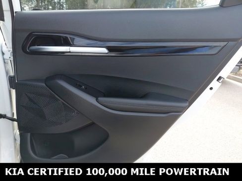 Used 2025 Kia Seltos S image 26