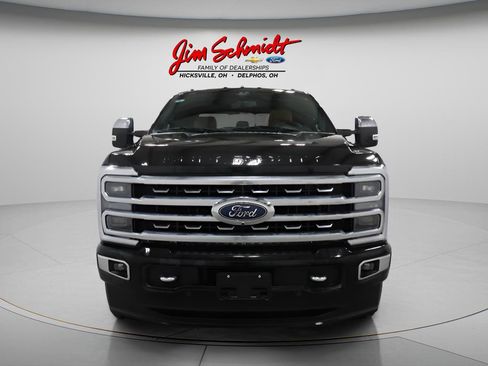 Used 2024 Ford F250 Platinum image 3