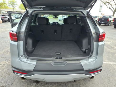 Used 2025 Chevrolet Blazer LT AWD/4WD image 30
