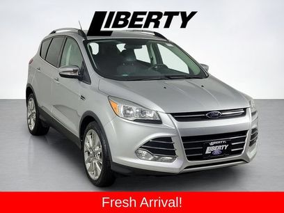 Used 2016 Ford Escape SE w/ SE Chrome Package