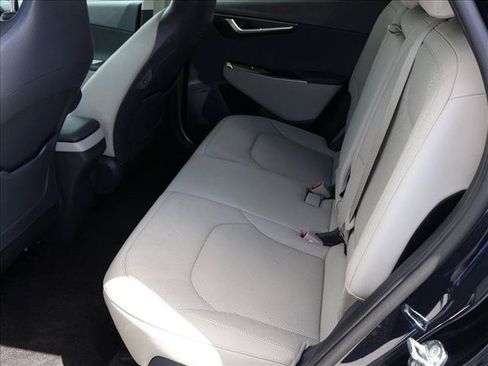 Used 2022 Kia EV6 Wind AWD/4WD image 20