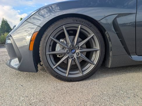 Used 2025 Subaru BRZ Limited RWD image 2