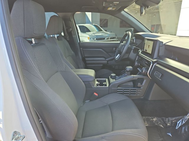 Used 2025 Toyota 4Runner SR5 AWD/4WD image 27