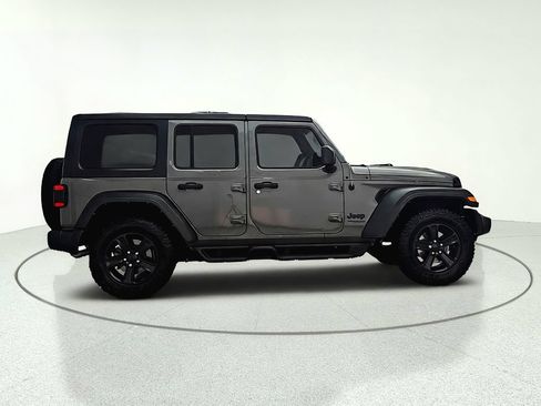 Used 2021 Jeep Wrangler Unlimited Sport AWD/4WD image 8