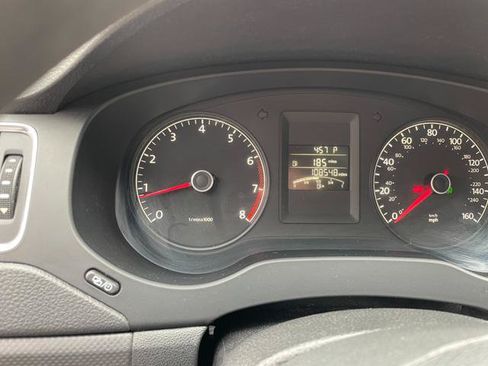 Used 2013 Volkswagen Jetta S FWD image 18