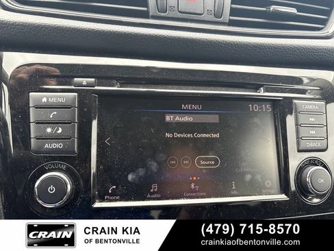 Used 2018 Nissan Rogue SV AWD/4WD image 22