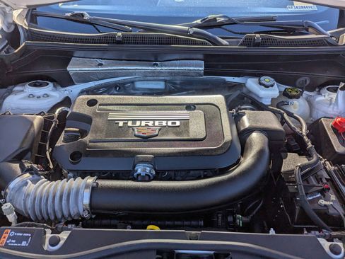 Certified 2024 Cadillac XT4 Premium Luxury image 35