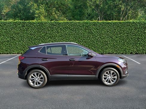 Used 2020 Buick Encore GX Essence w/ Experience Buick Package AWD/4WD image 2