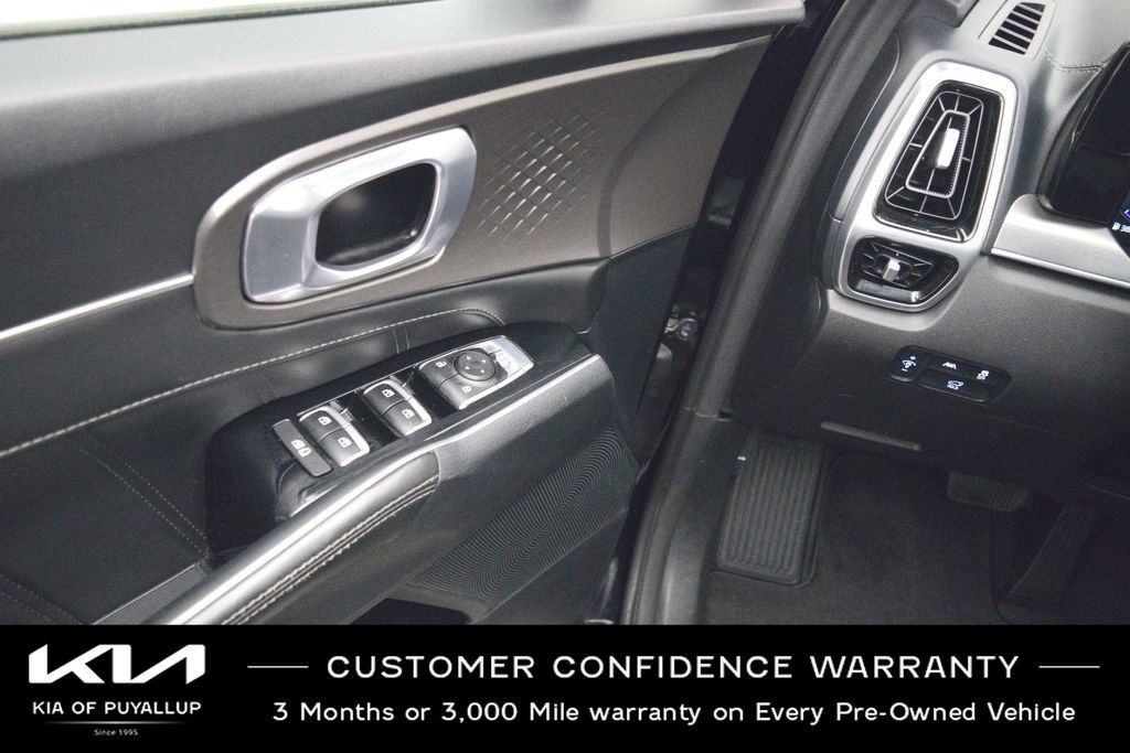 Certified 2023 Kia Sorento SX AWD/4WD image 28