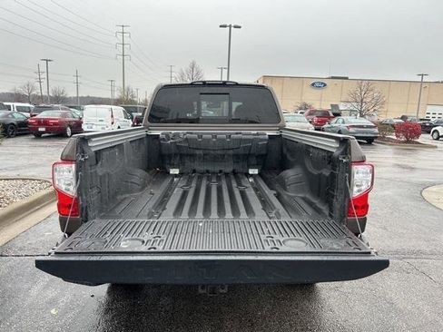 Used 2018 Nissan Titan Platinum Reserve w/ Platinum Utility Package image 32