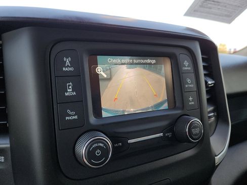 Used 2020 RAM 1500 Big Horn image 18