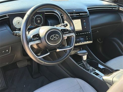 Certified 2023 Hyundai Santa Cruz SEL Premium image 17