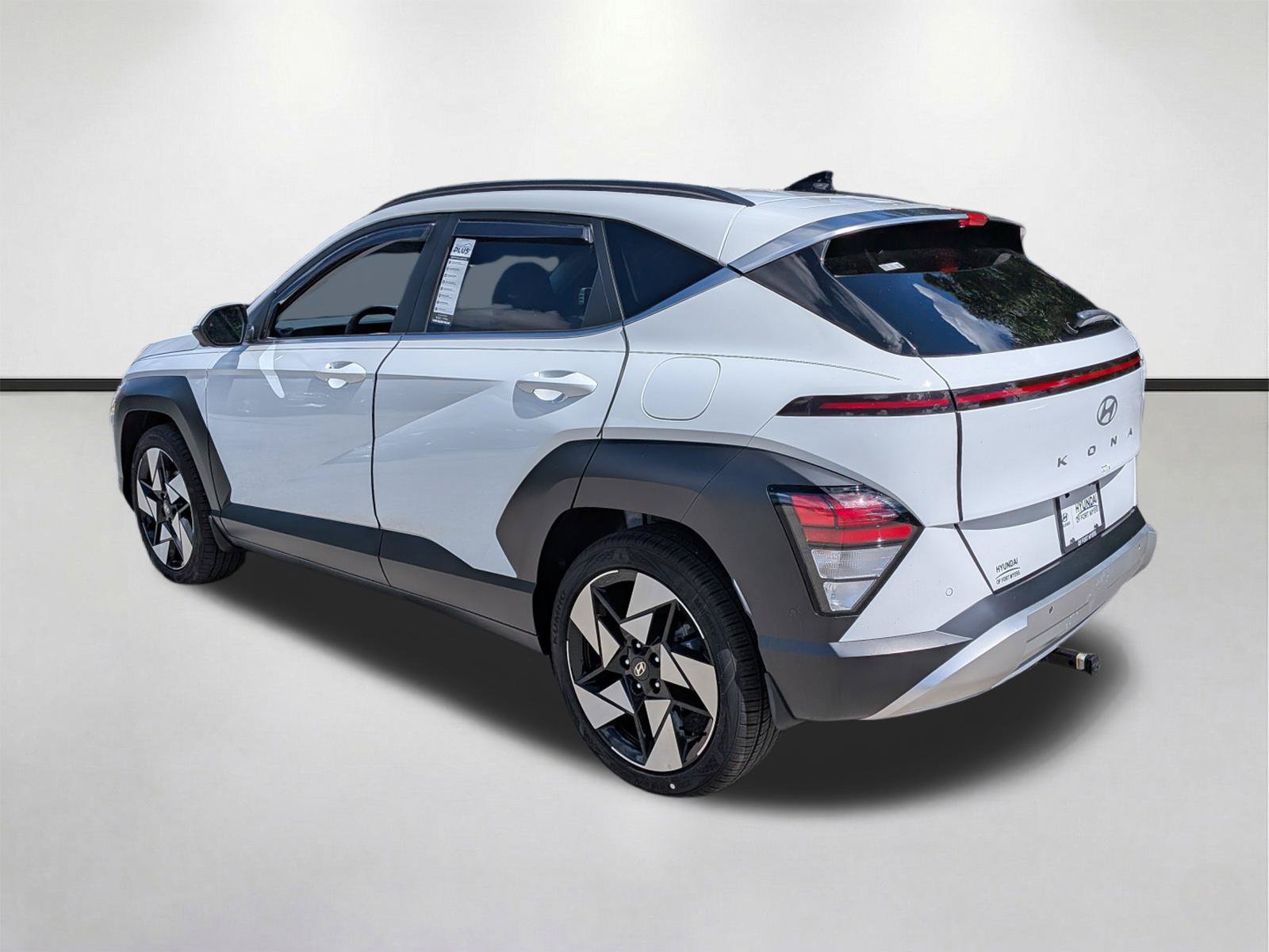 Used 2026 Hyundai Kona Limited FWD image 6