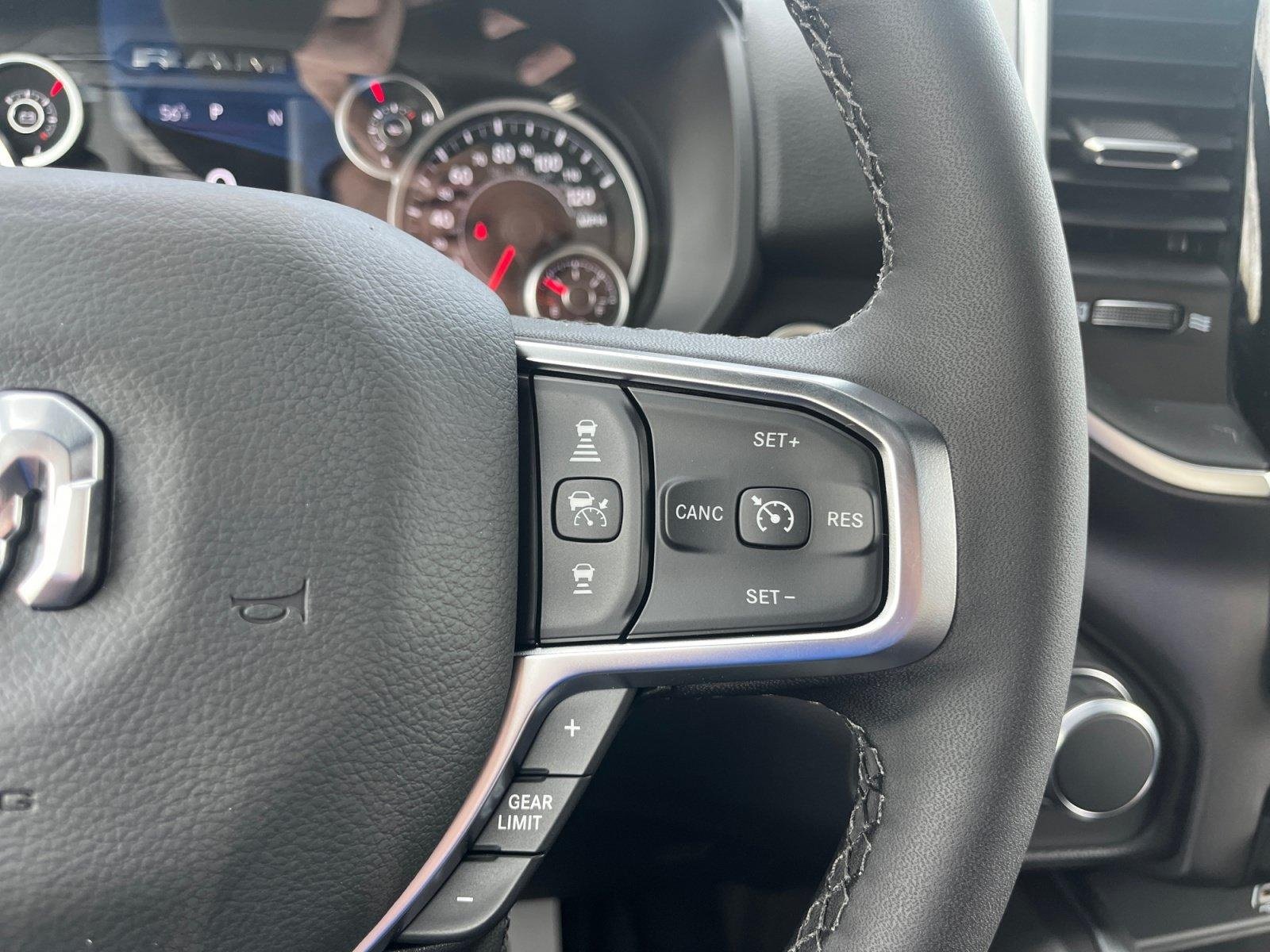 New 2026 RAM 1500 Big Horn AWD/4WD image 18