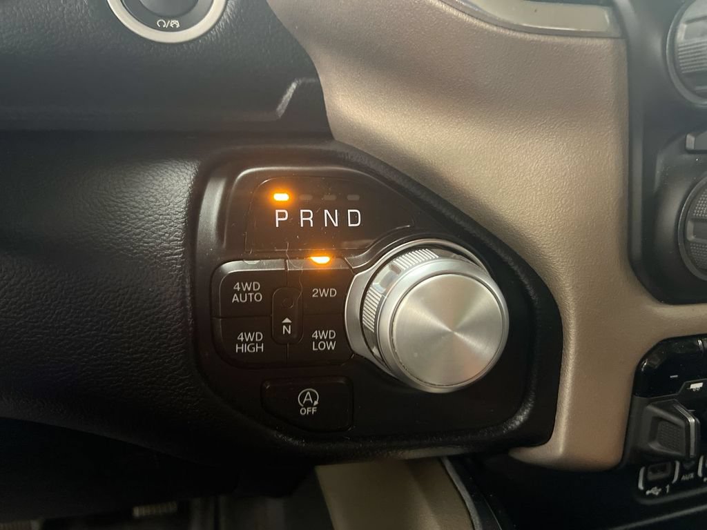 Used 2021 RAM 1500 Laramie AWD/4WD image 17
