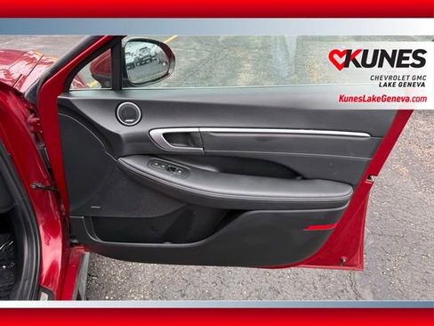 Used 2024 Hyundai Sonata Limited image 21